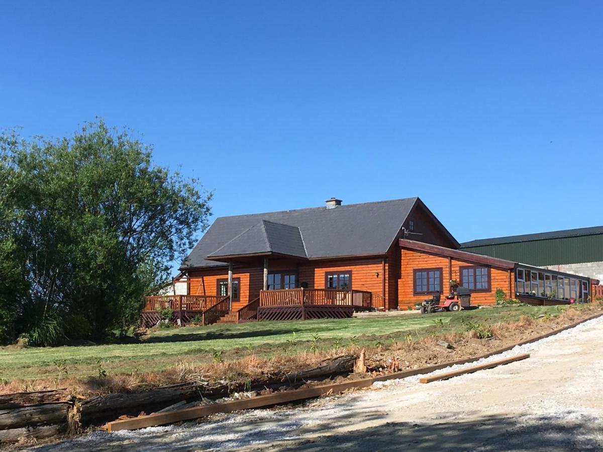 Log House Hideaway Villa Johnswell Eksteriør billede