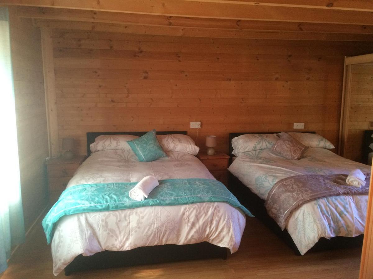 Log House Hideaway Villa Johnswell Eksteriør billede